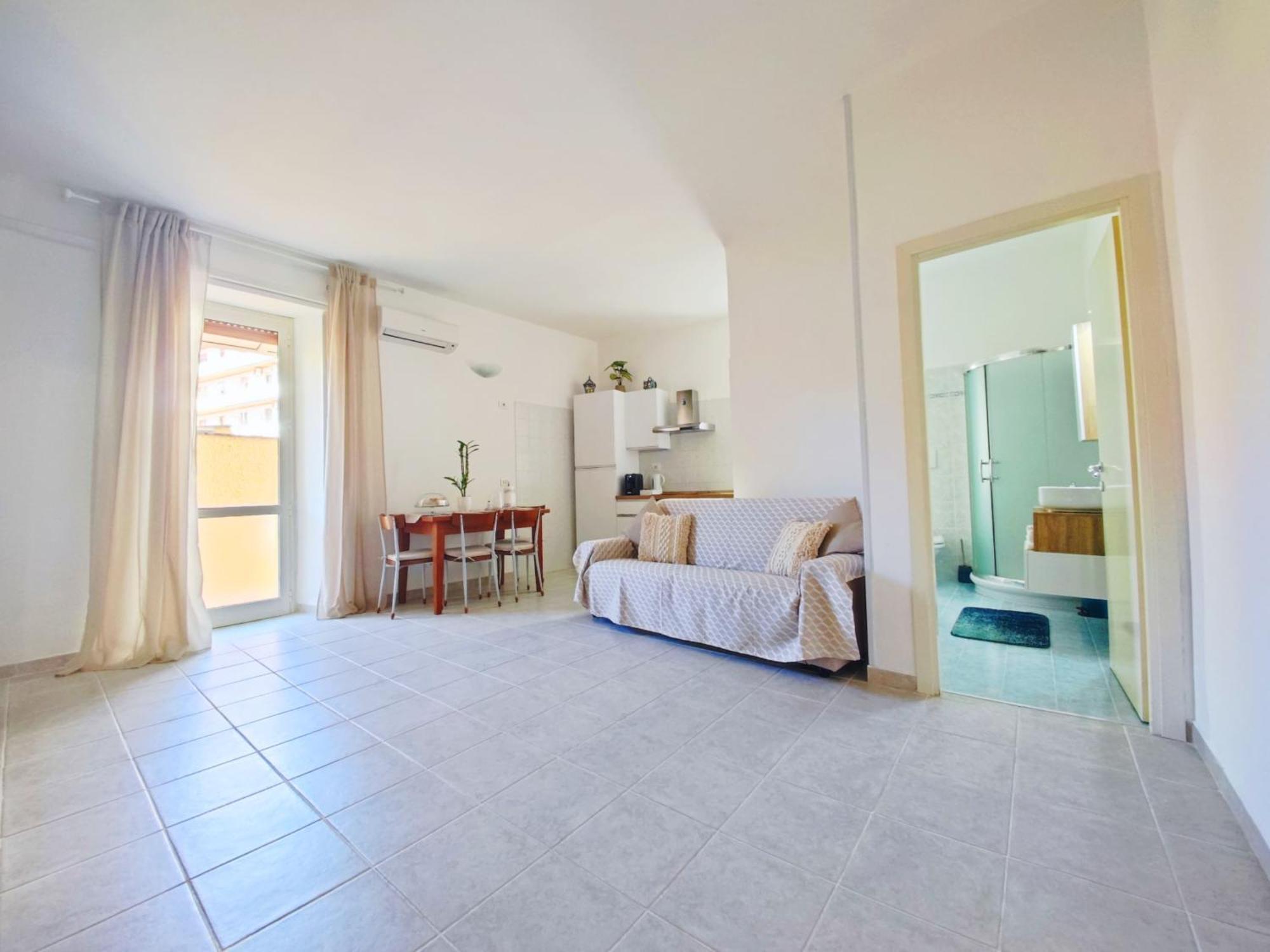Old Apartment Civitavecchia